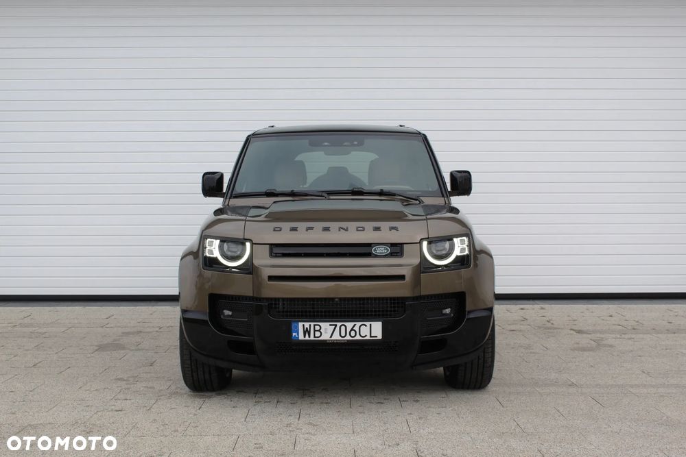 Land Rover Defender - 4