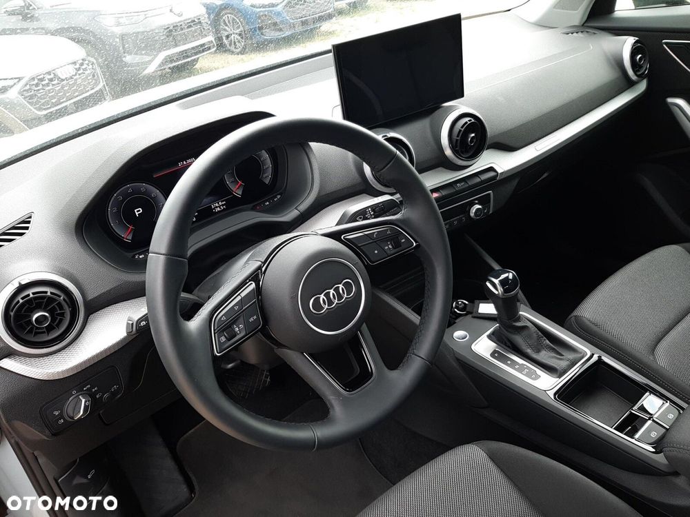 Audi Q2 35 TFSI S tronic - 13