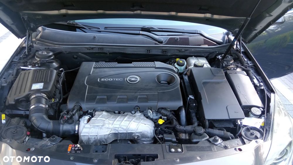 Opel Insignia - 25