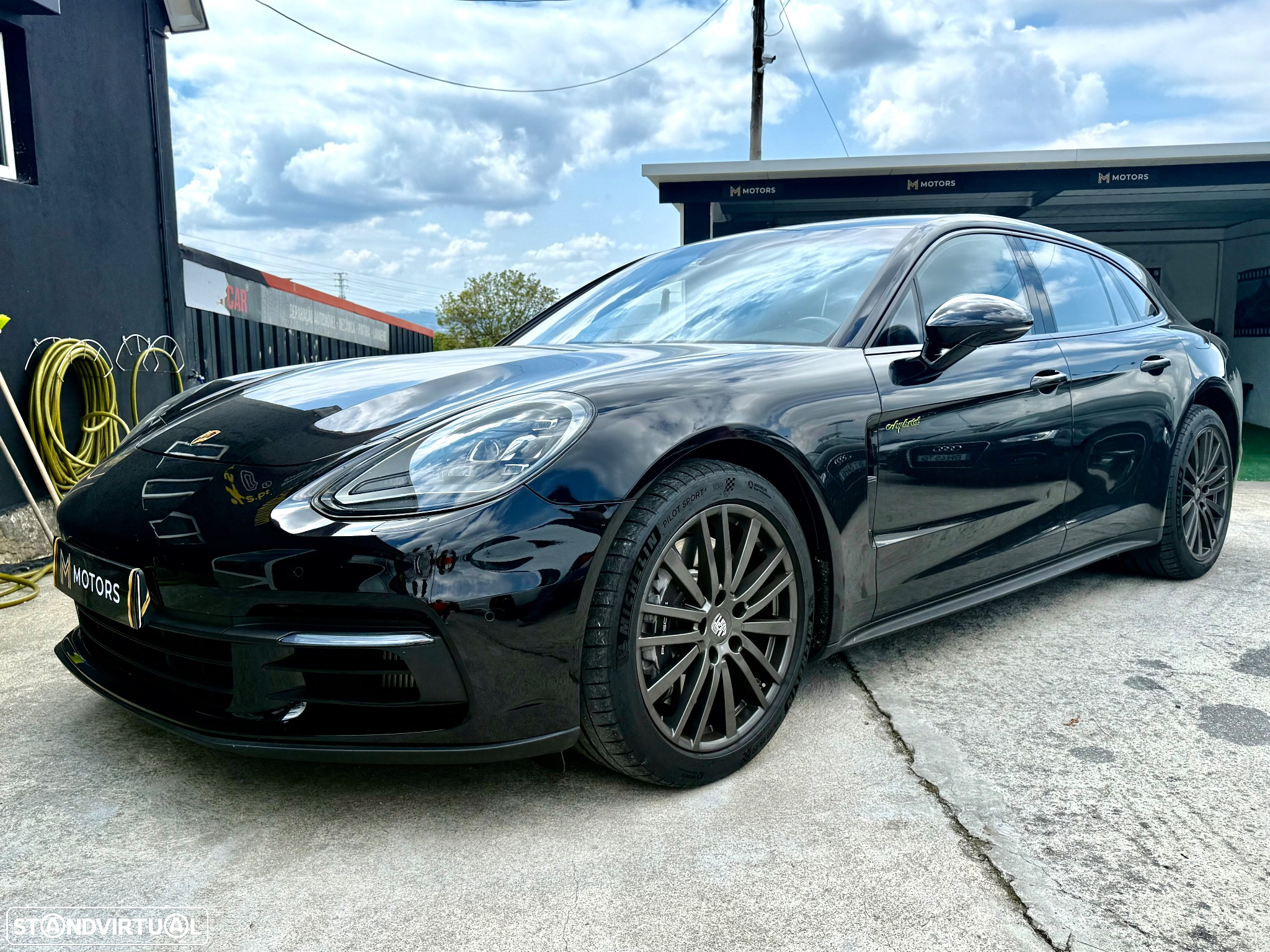 Porsche Panamera Sport Turismo 4 E-Hybrid 10 Years Edition - 33