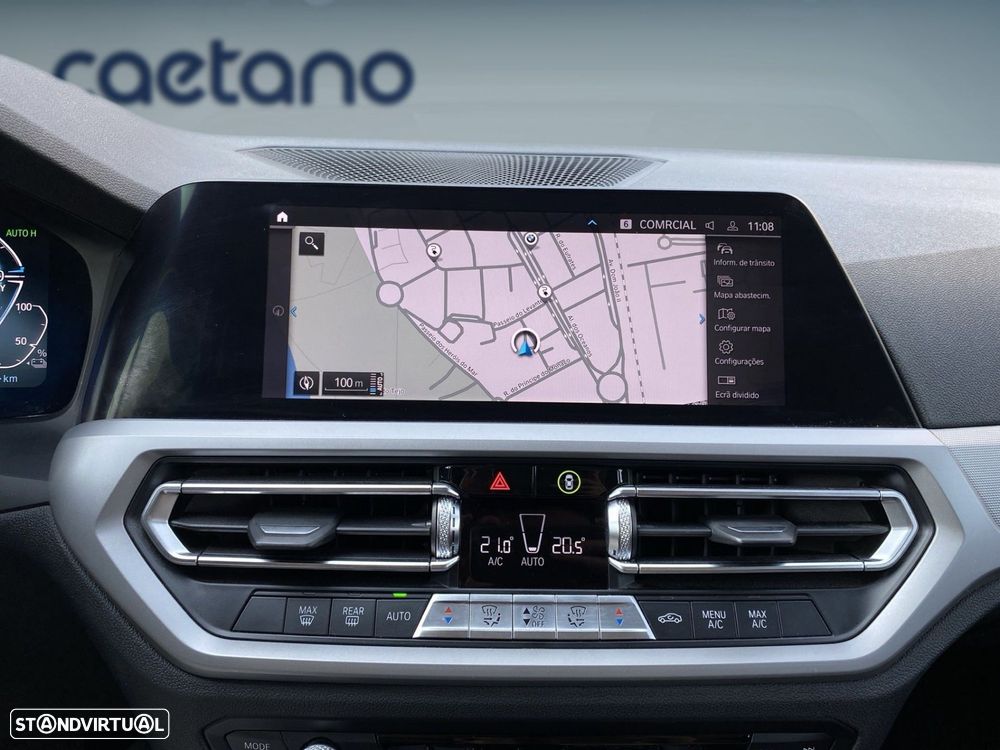 BMW 330 e Auto - 11
