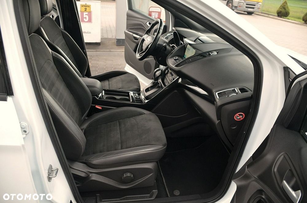 Ford Kuga - 20