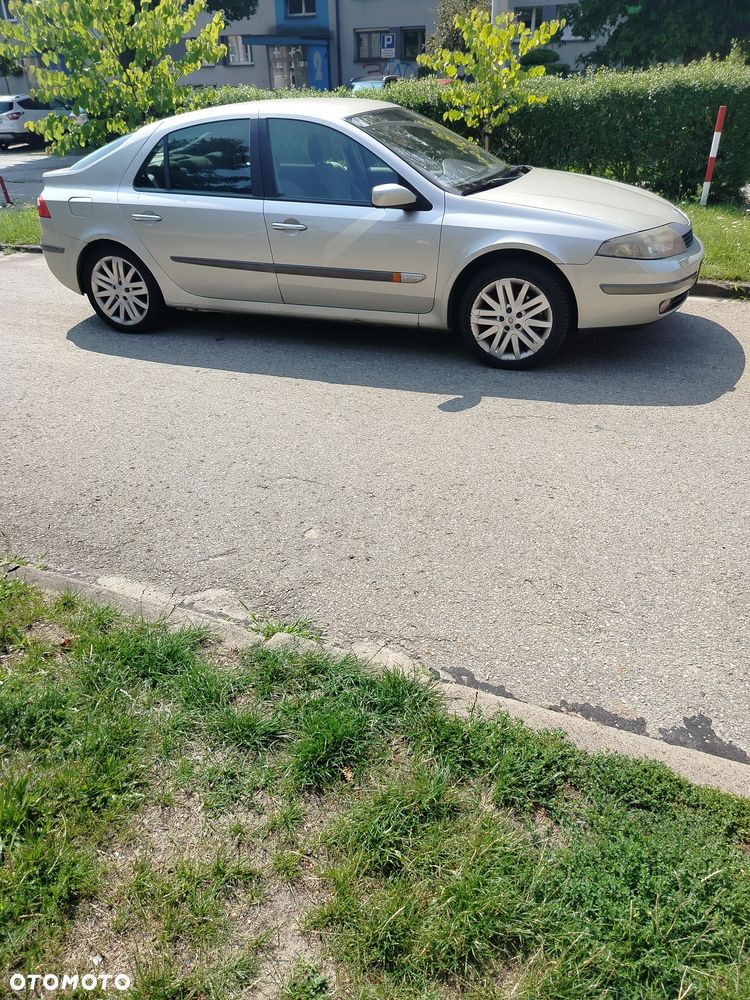 Renault Laguna - 2