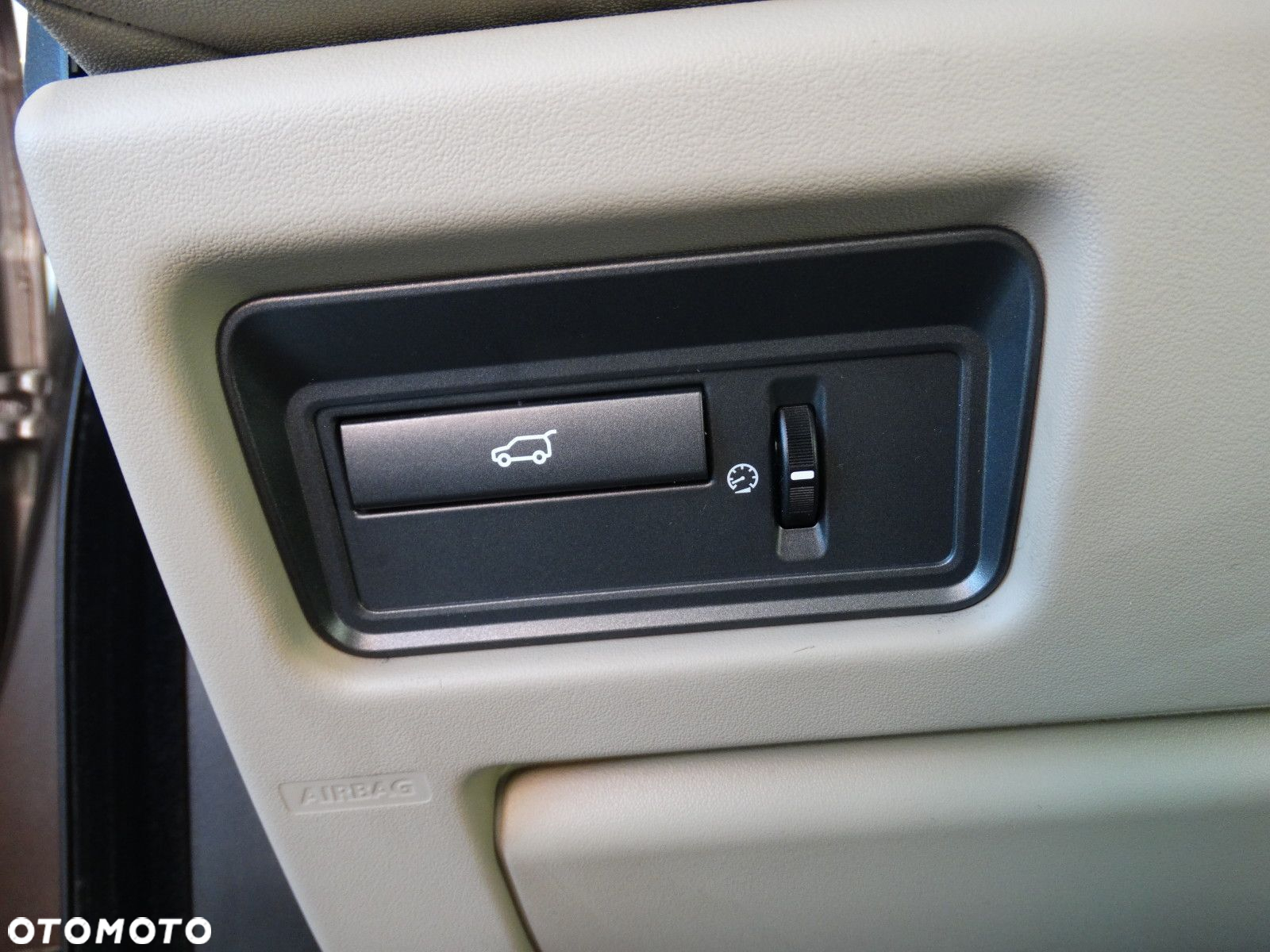 Land Rover Range Rover Evoque - 22