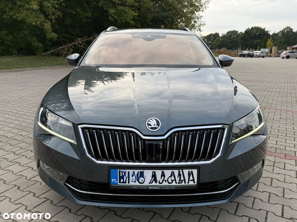Skoda Superb 2017 photo 3