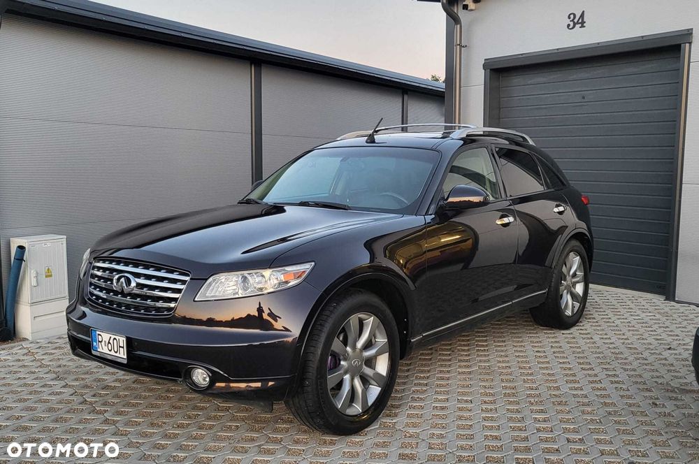 Infiniti FX - 5