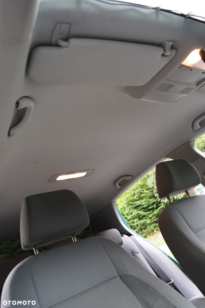 Volkswagen Golf 2.0 TDI DPF DSG Individual - 18