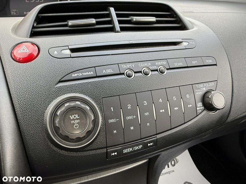 Honda Civic 1.8 Sport - 9