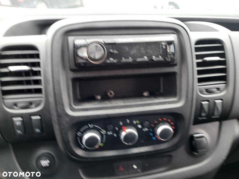 Renault TRAFIC L1H1 - 11