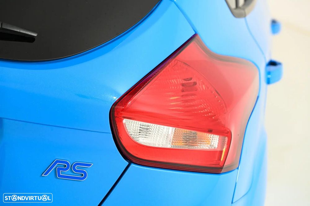 Ford Focus 2.3 EcoBoost S&S 4WD RS Blue & Black - 17