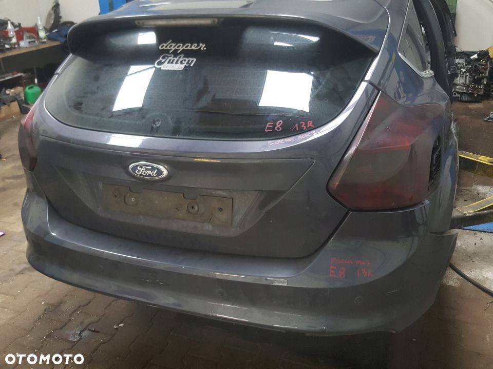 LAMPA TYŁ FORD FOCUS MK3 5D 13R HB RADOM - 1