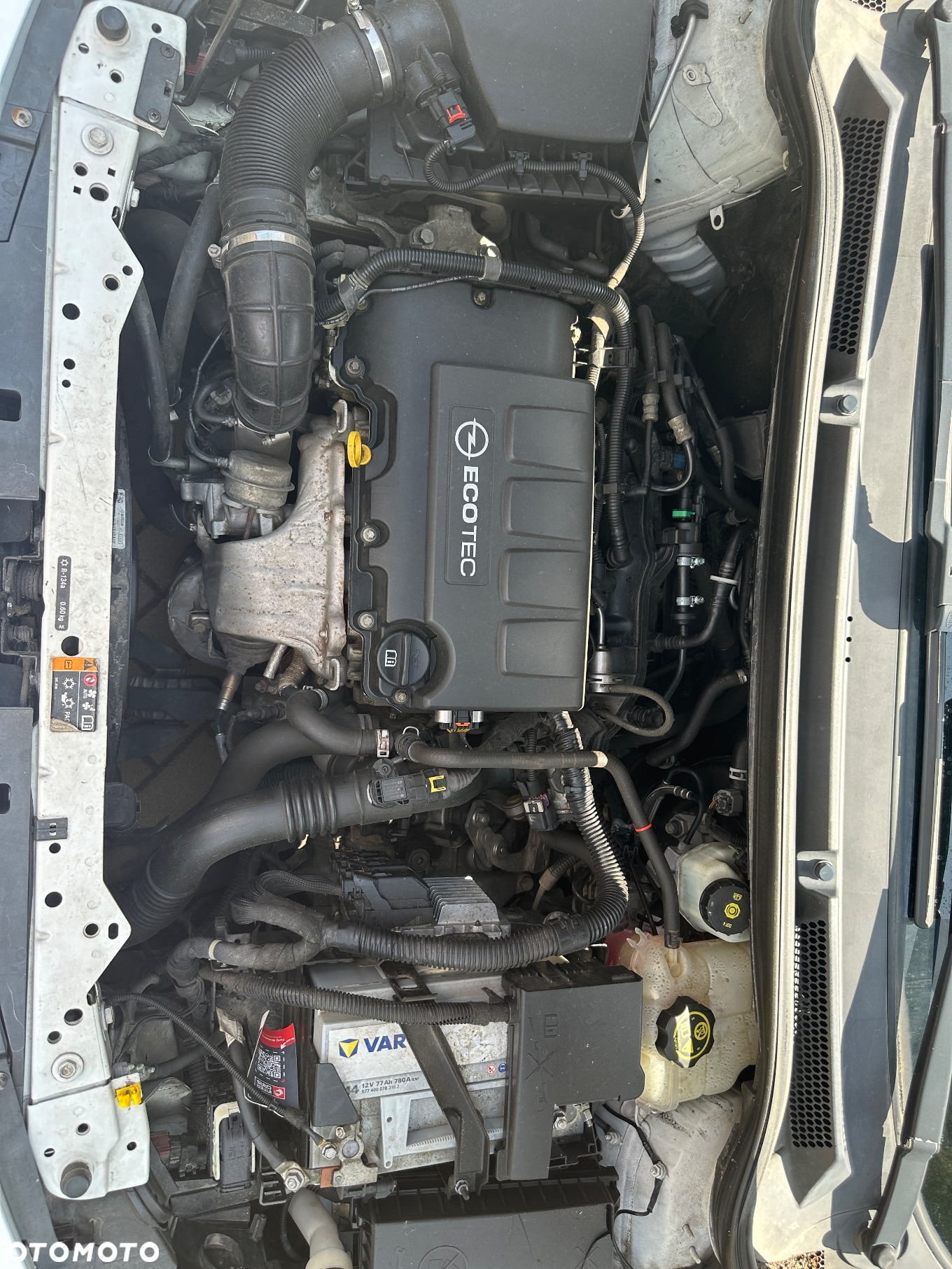 Opel Astra GTC 1.4 Turbo - 10