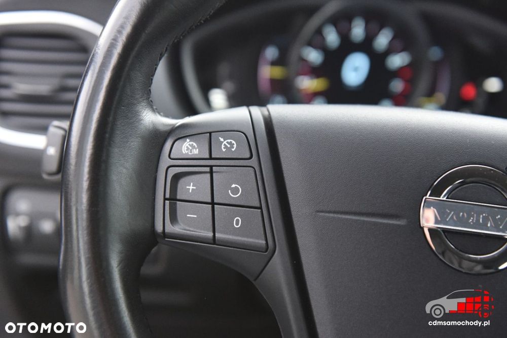 Volvo V40 - 31