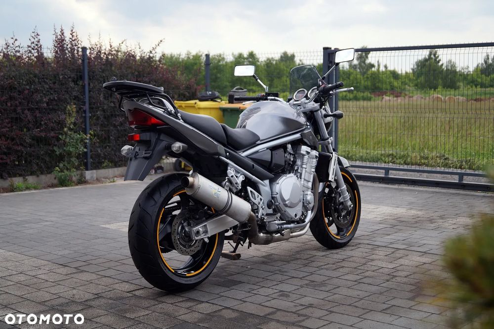 Suzuki Bandit - 10