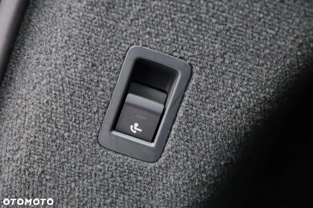 Audi A6 Avant 40 TDI quattro S tronic sport - 26