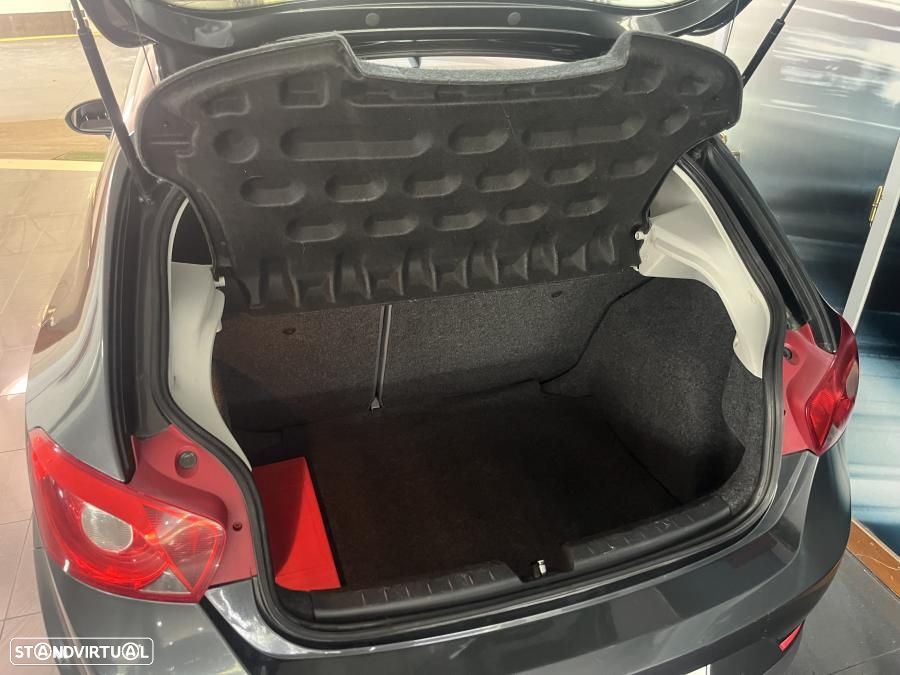SEAT Ibiza 1.2 12V Reference - 9