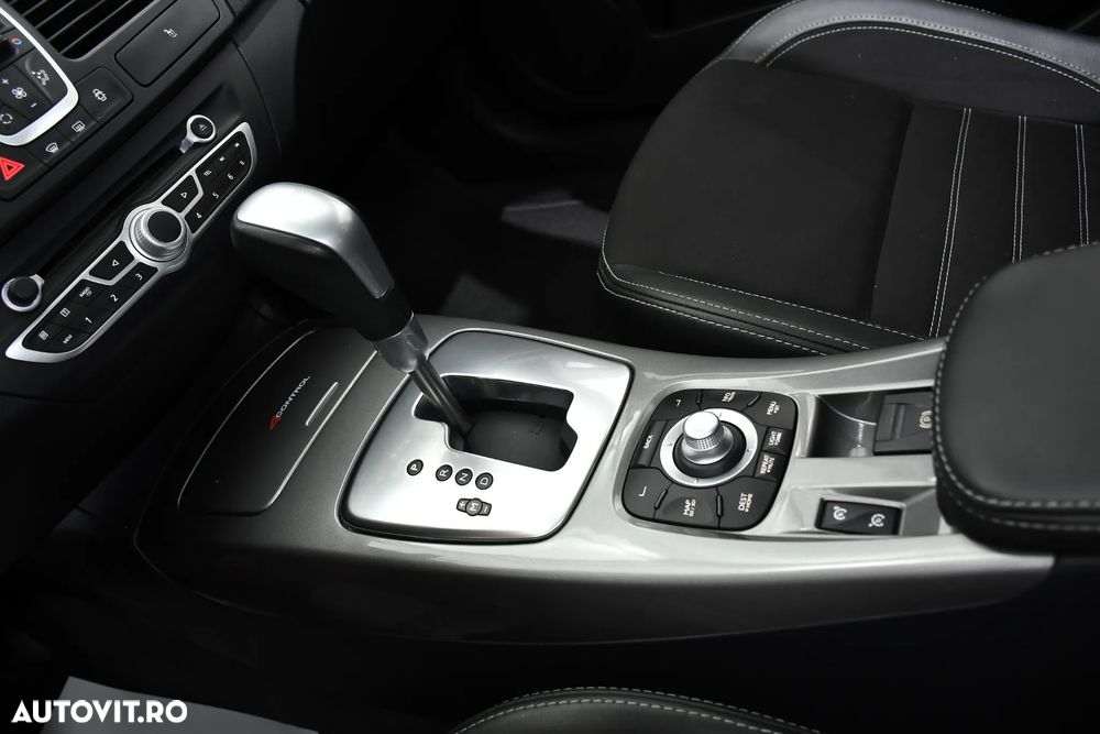Renault Laguna ENERGY dCi 175 FAP Start & Stop GT - 8