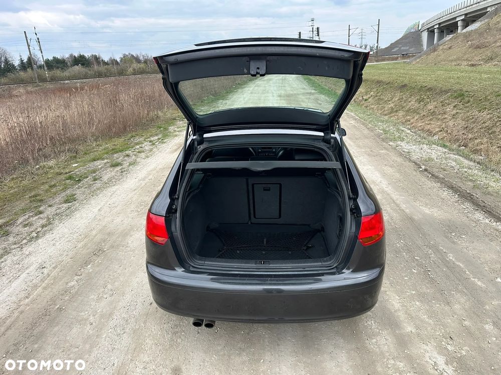 Audi A3 Sportback - 19