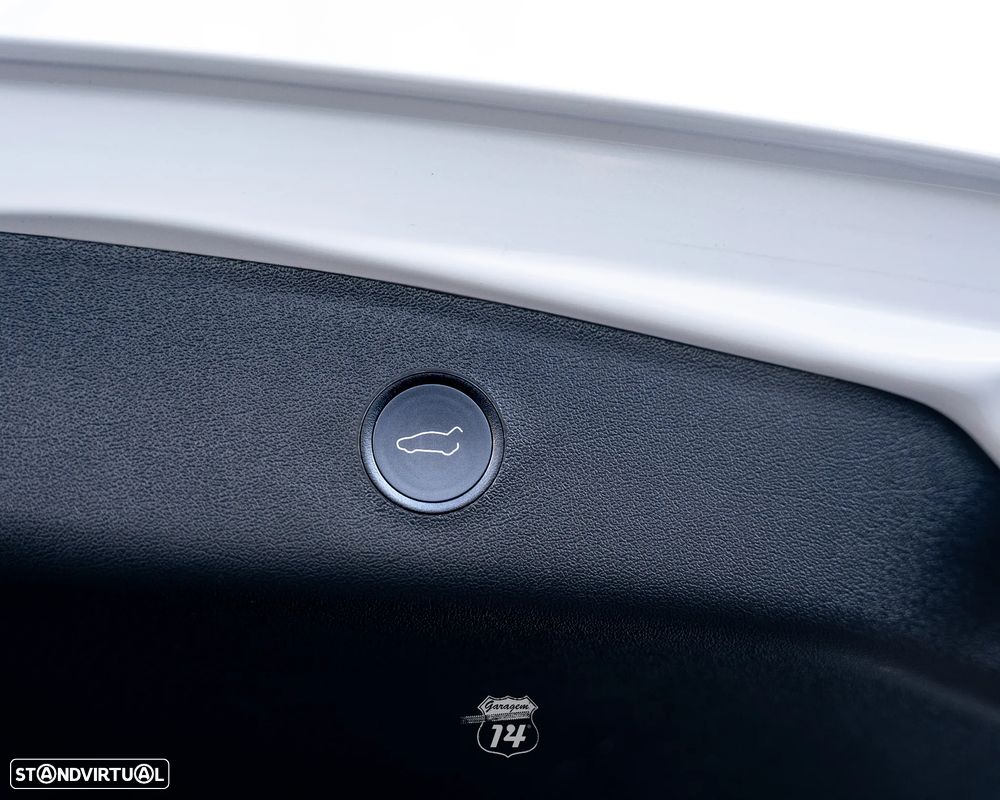 Tesla Model 3 Performance Tração Integral - 25