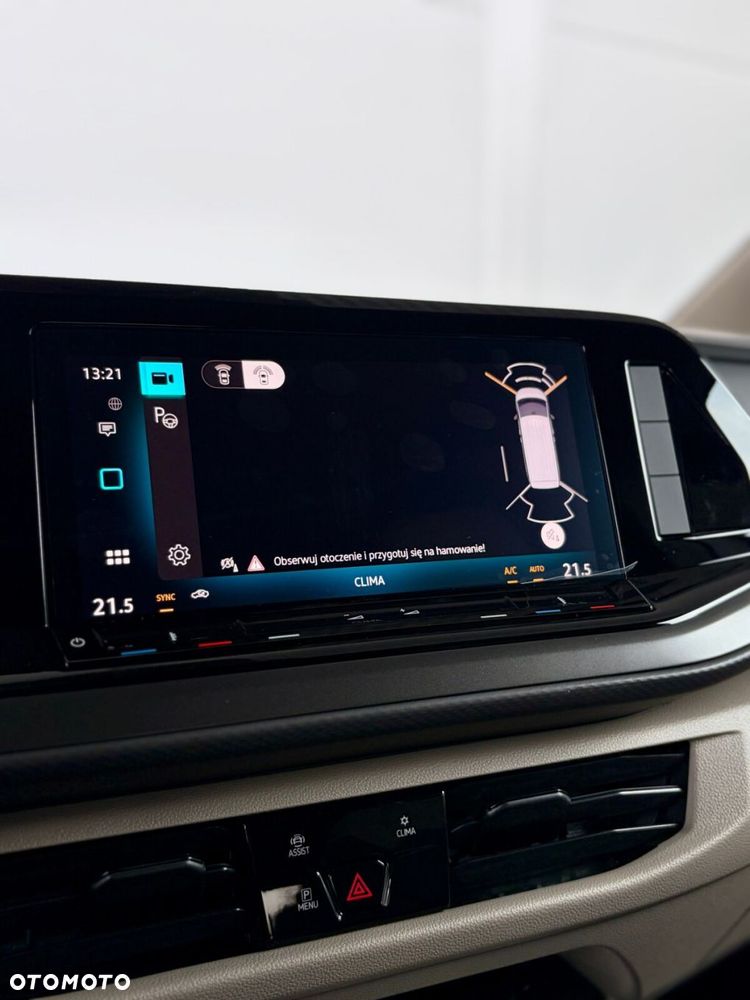 Volkswagen California - 34