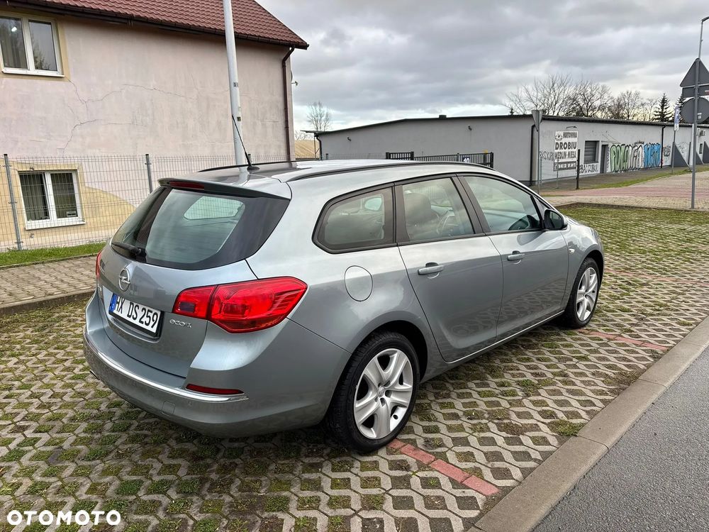 Opel Astra - 14