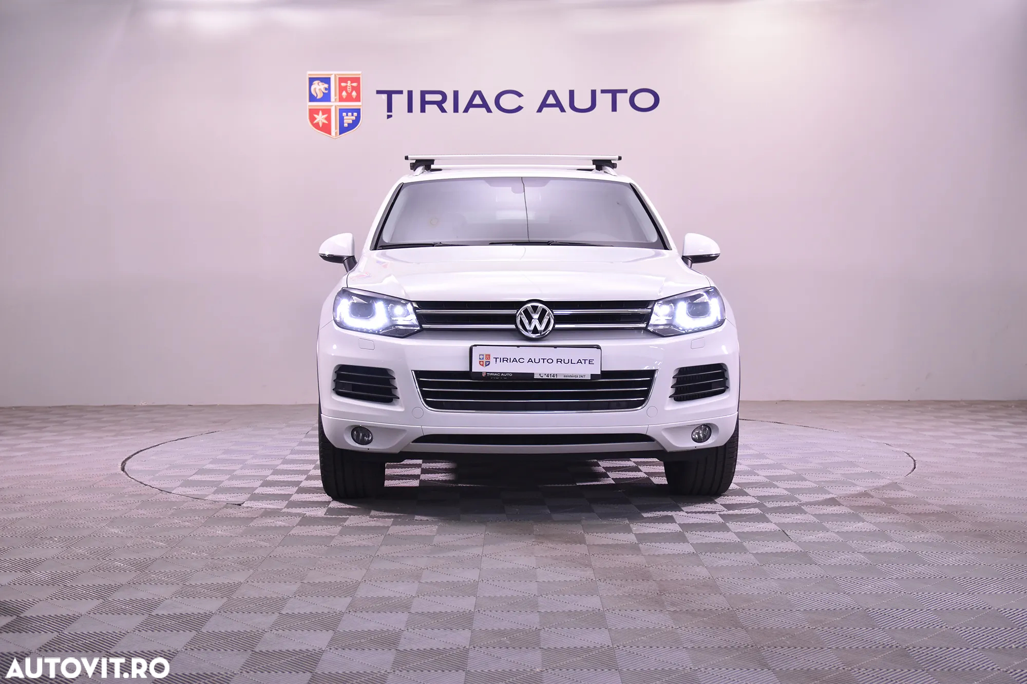 Volkswagen Touareg - 8