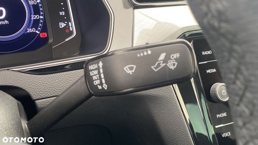 Volkswagen Passat 1.4 TSI Plug-In Hybrid GTE DSG - 23