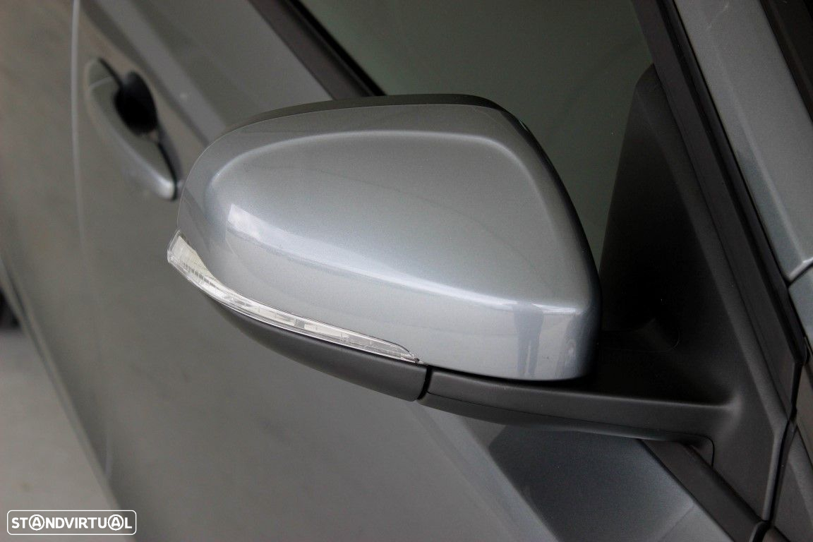 Volvo V40 - 10