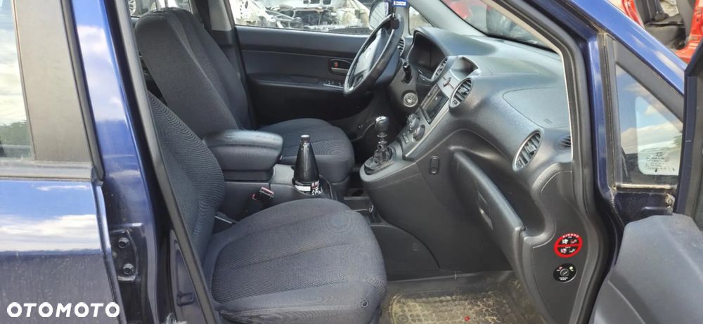 KIA CARENS III lampa prawy lewy przód - 7