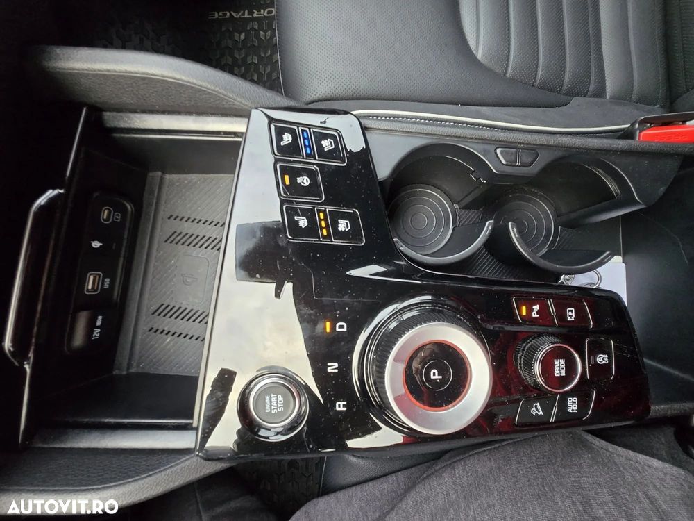 Kia Sportage 1.6 T-GDI 7DCT HP 4x2 GT Line - 11