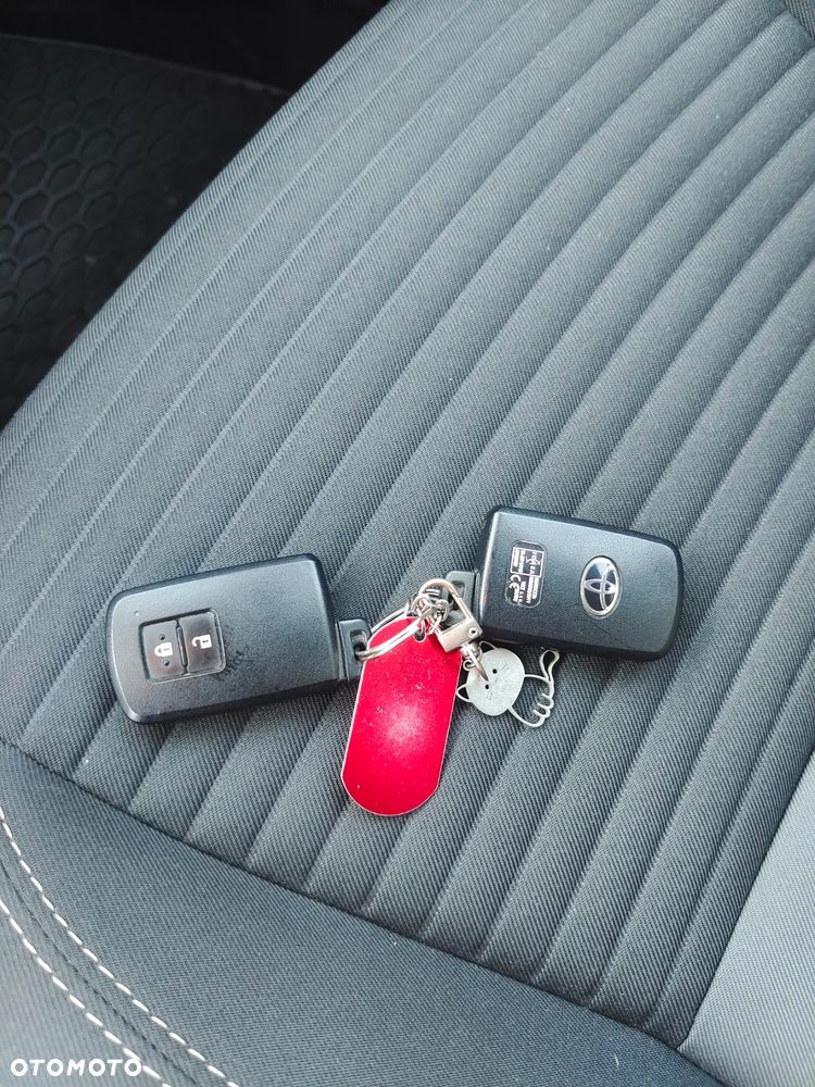 Toyota Yaris 1.5 Premium CVT - 17