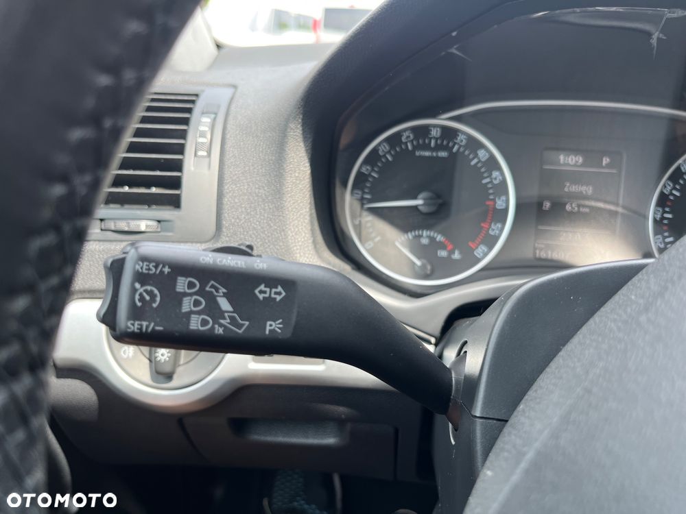 Skoda Octavia 2.0 TDI DPF 4x4 DSG Scout - 27