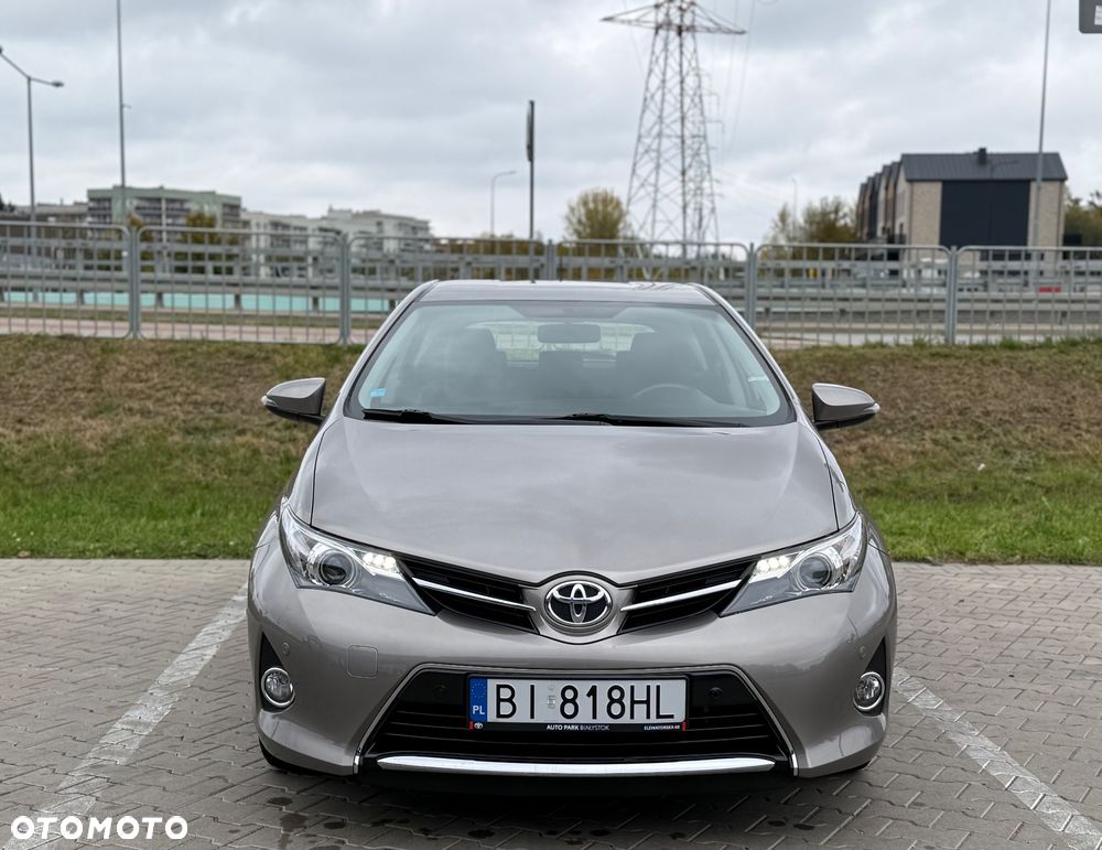 Toyota Auris 1.6 Prestige - 6