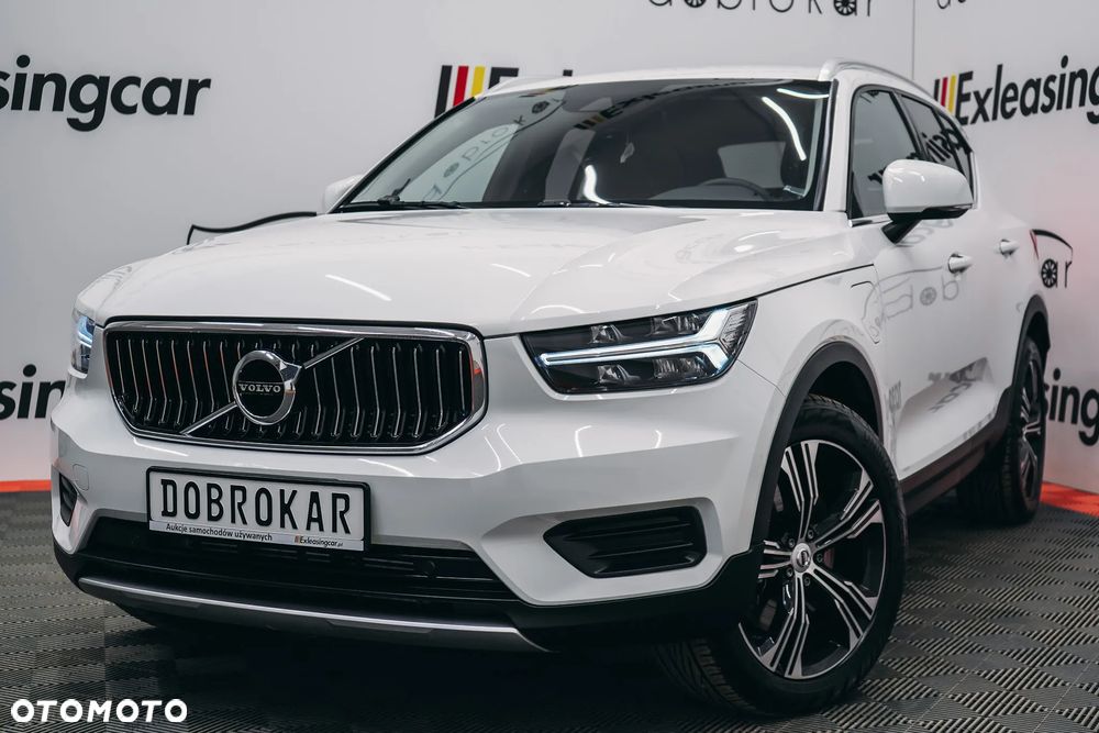 Volvo XC 40 T4 Plug-In Hybrid Inscription - 1