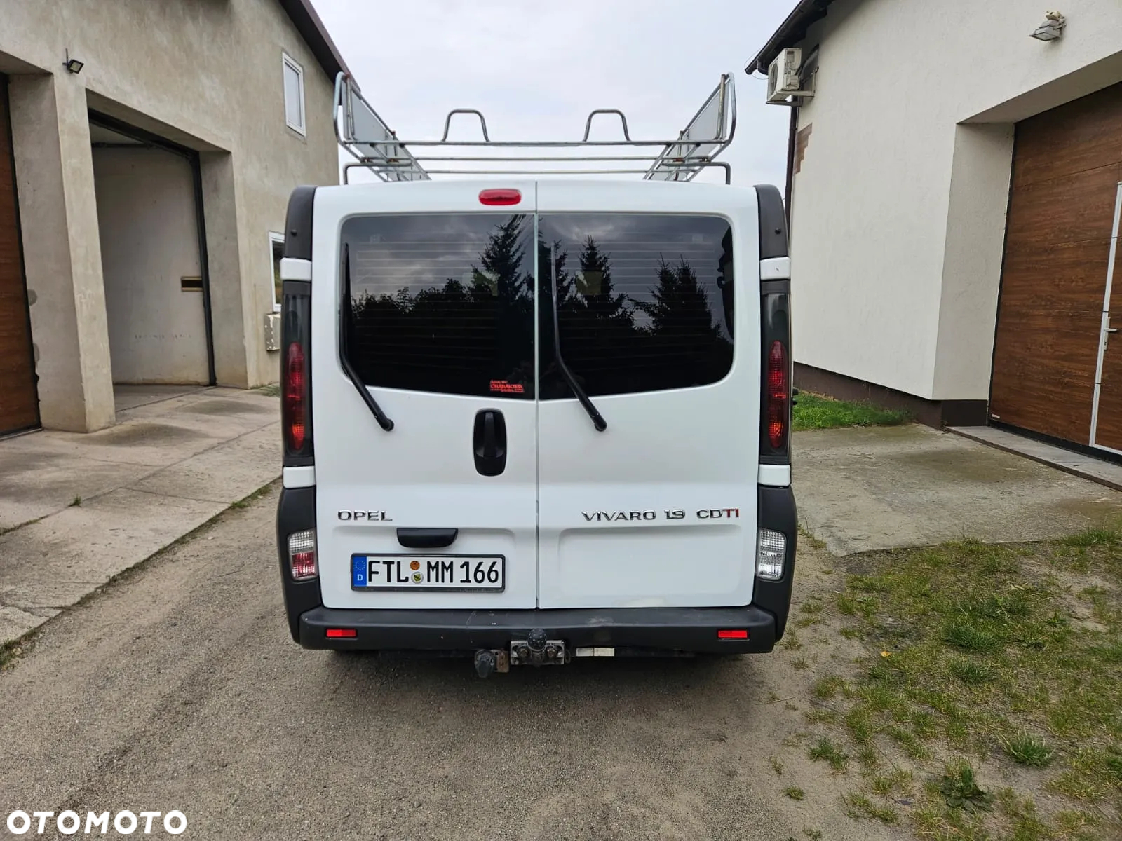Opel VIVARO - 26