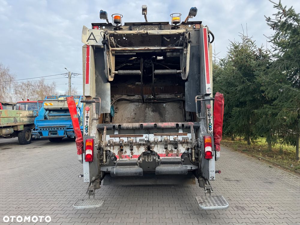 Mercedes-Benz Antos - 11