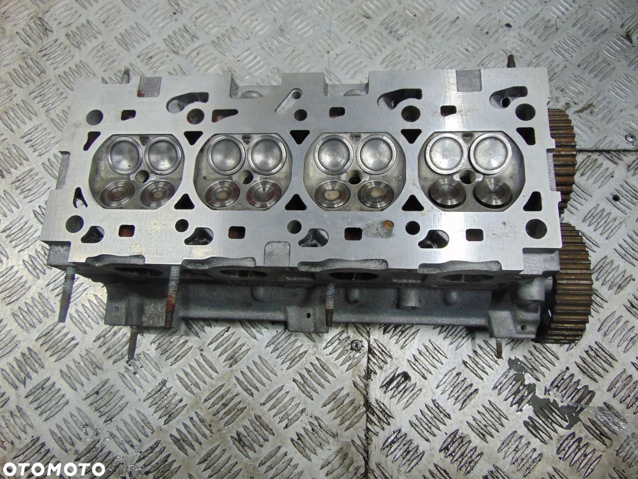 głowica ford coguar 2,0 16 v po regeneracji - 1