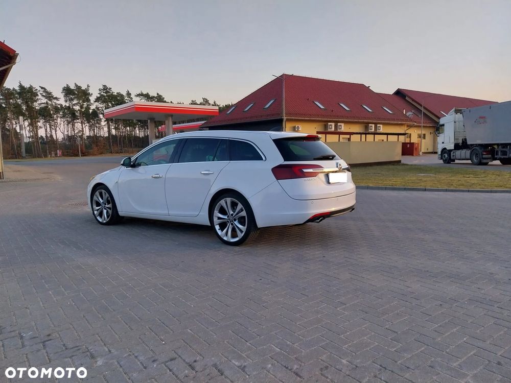 Opel Insignia 2.0 SIDI Turbo 4x4 Innovation - 4