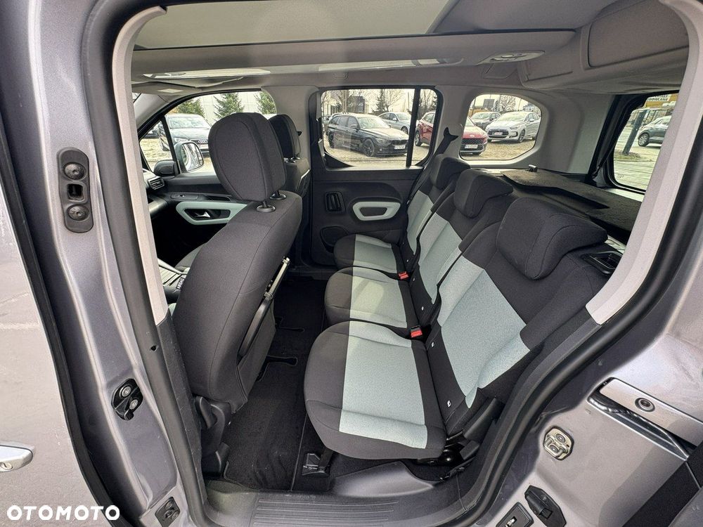 Citroën Berlingo Multispace PureTech 110 SHINE - 18