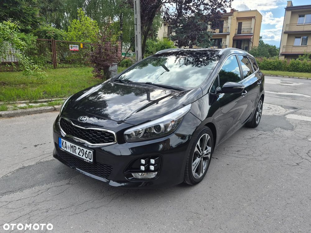 Kia Ceed 1.6 CRDi 136 ISG GT Line - 1