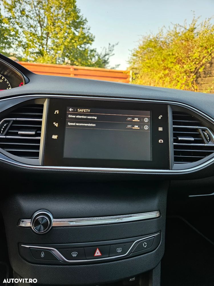 Peugeot 308 BlueHDi 120 Stop & Start Allure - 24