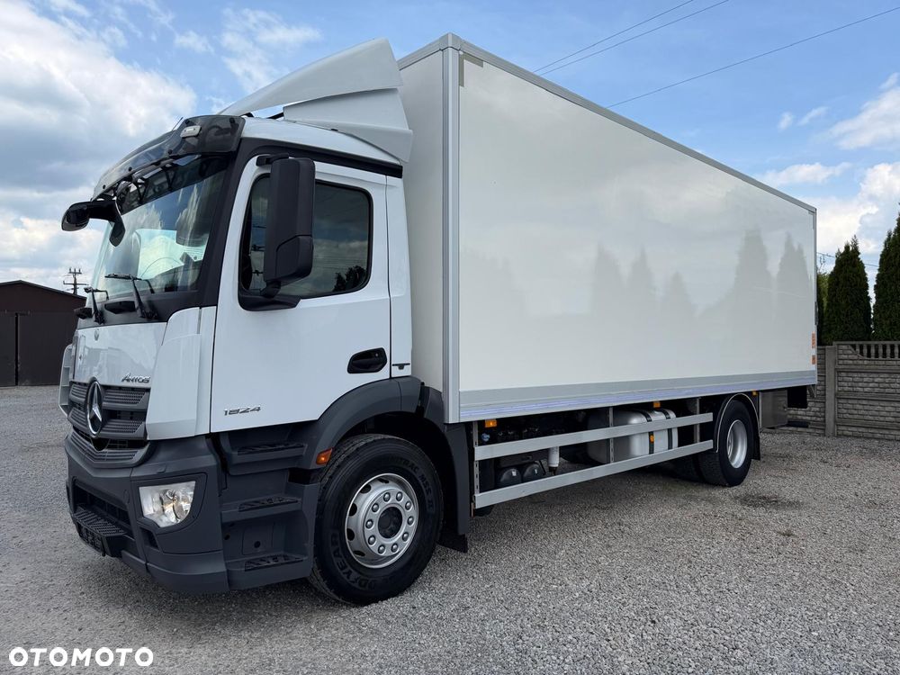 Mercedes-Benz Antos 1824 / Izoterma / Euro 6 / Winda / - 23