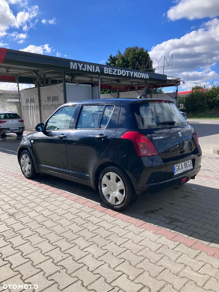 Suzuki Swift - 10