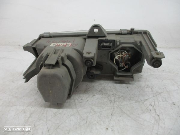 Otica / Farol Esq Alfa Romeo 145 (930_) - 4