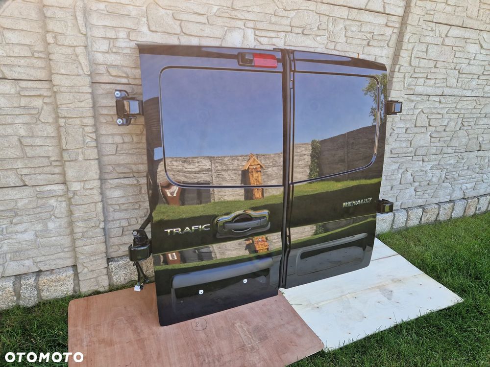 DRZWI LEWE PRAWE RENAULT TRAFIC III LIFT 2021r KPL