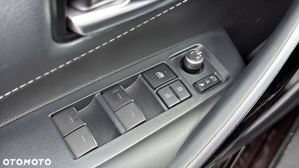 Toyota Corolla 2.0 Hybrid Comfort - 18