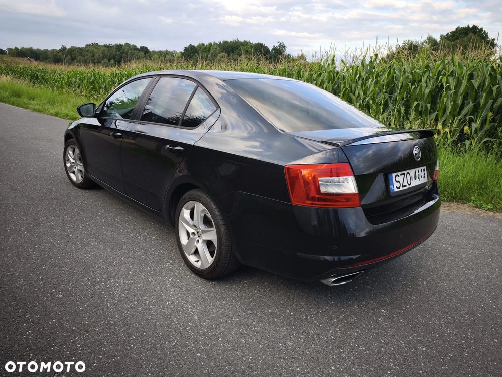 Skoda Octavia 2.0 TDI RS - 4