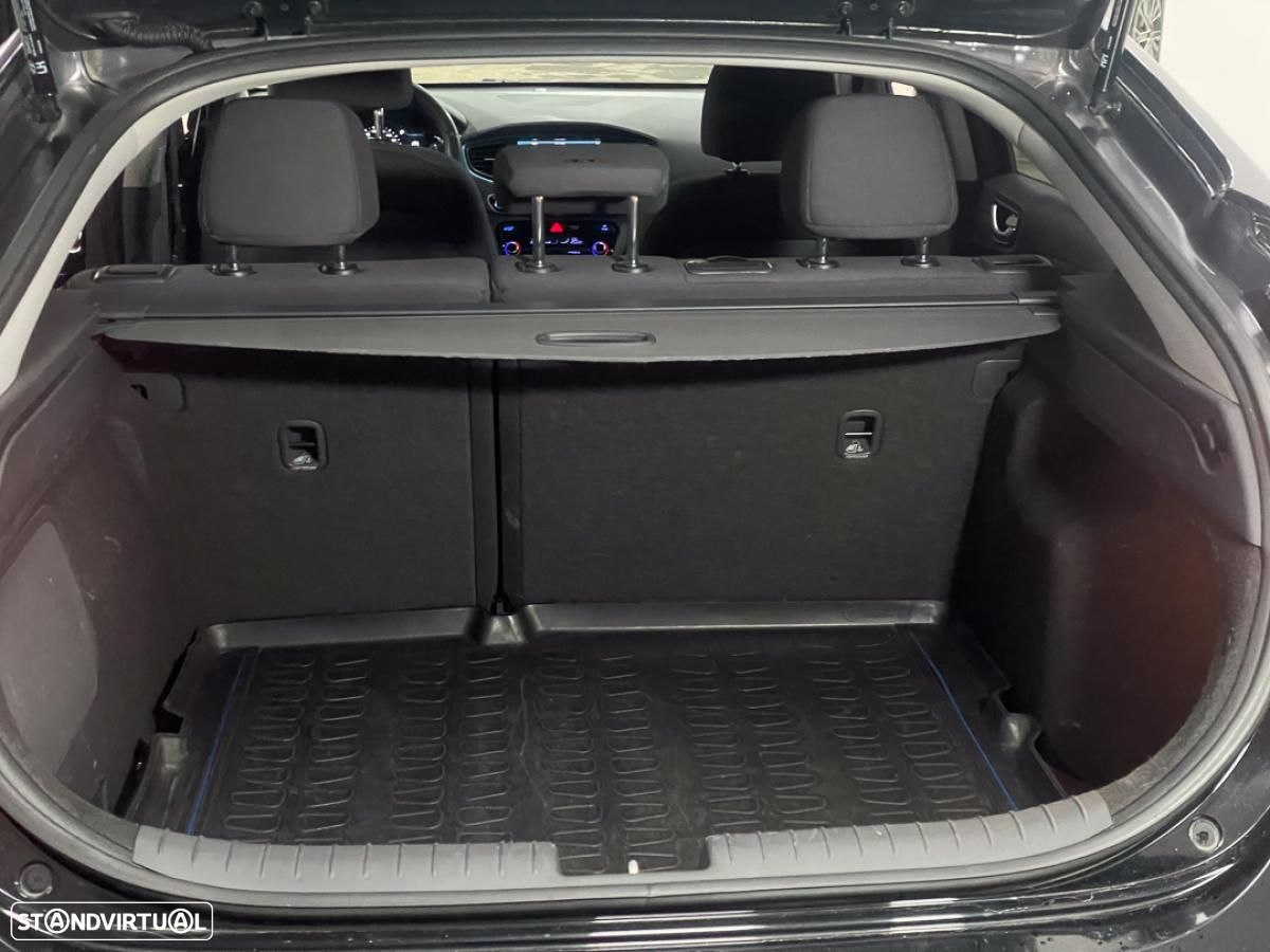 Hyundai Ioniq 1.6 GDI HEV Hybrid Tech - 3