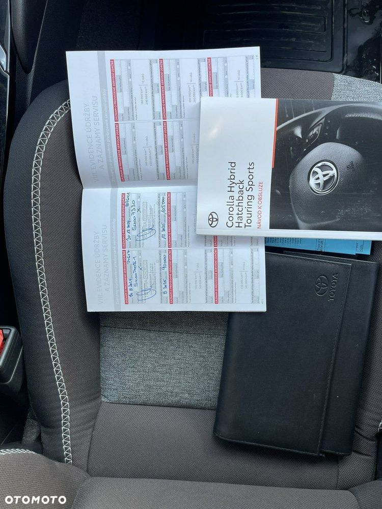 Toyota Corolla 1.8 Business Edition - 15