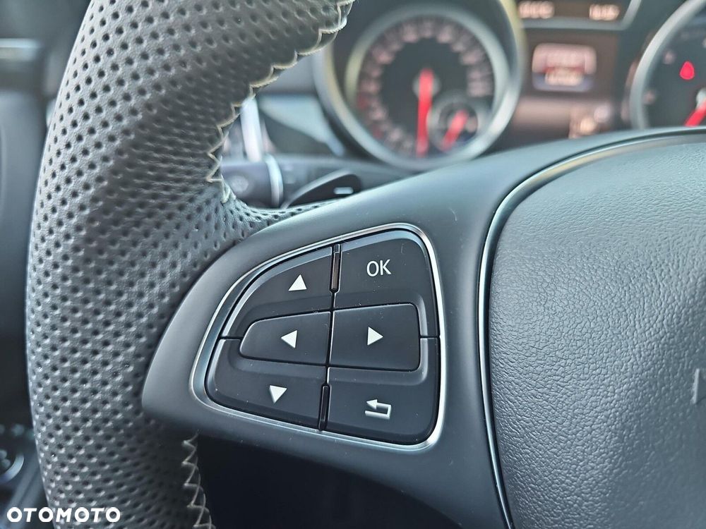 Mercedes-Benz GLE - 20